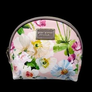 Betsey Johnson 7.5"t Vinyl Zip Gray Pink Floral Cosmetic Pouch Clutch NWOT